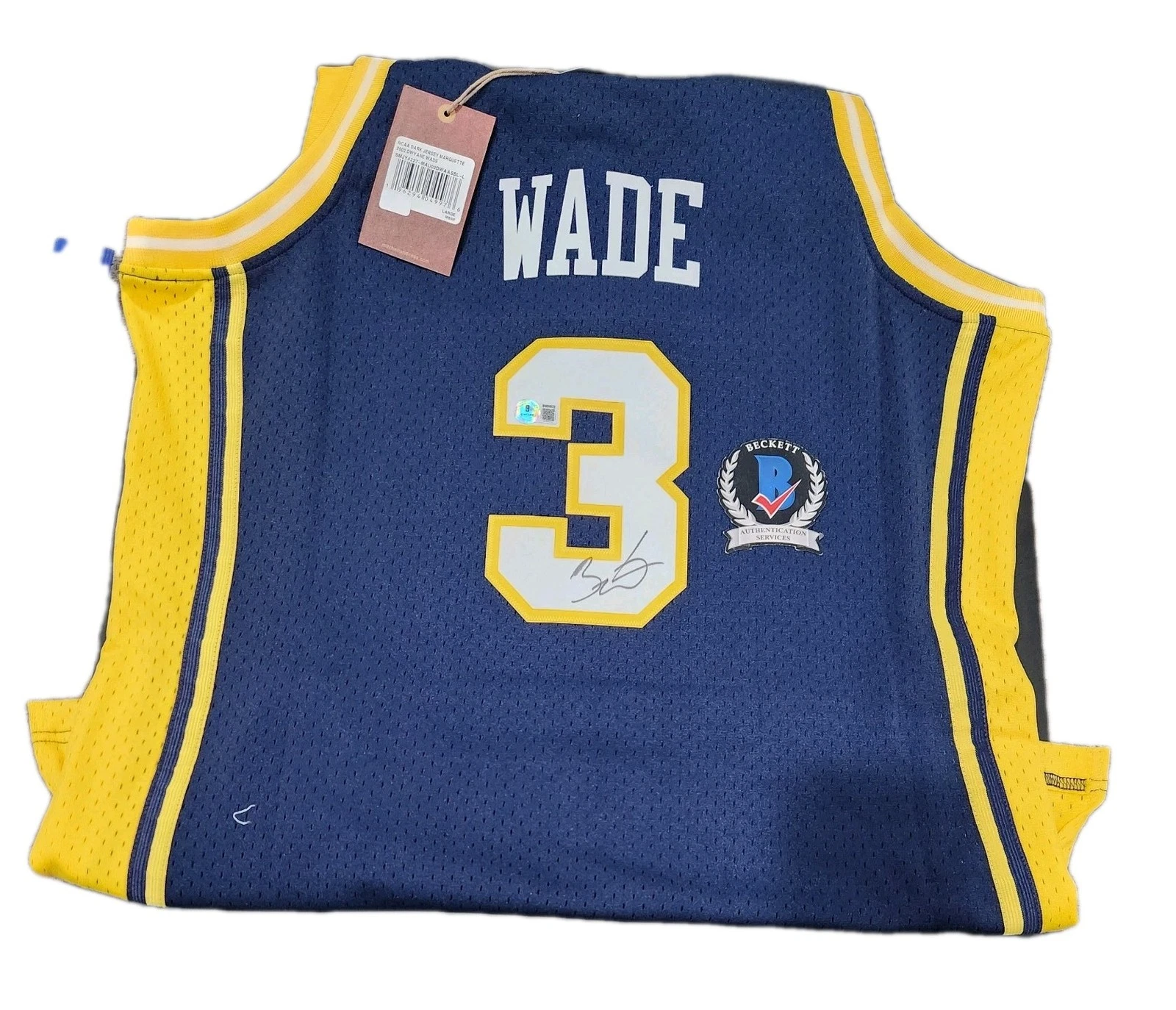 Dwayne Wade Signed Jersey Marquette Golden Eagles Hof  Autographed BAS COA