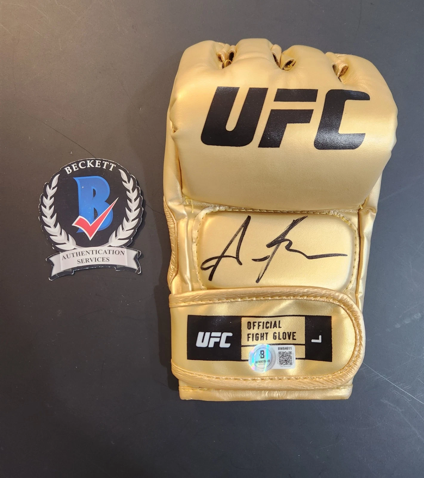 Alexander Volkov Signed UFC Gold Glove #2 Heavyweight BAS COA Authenticated