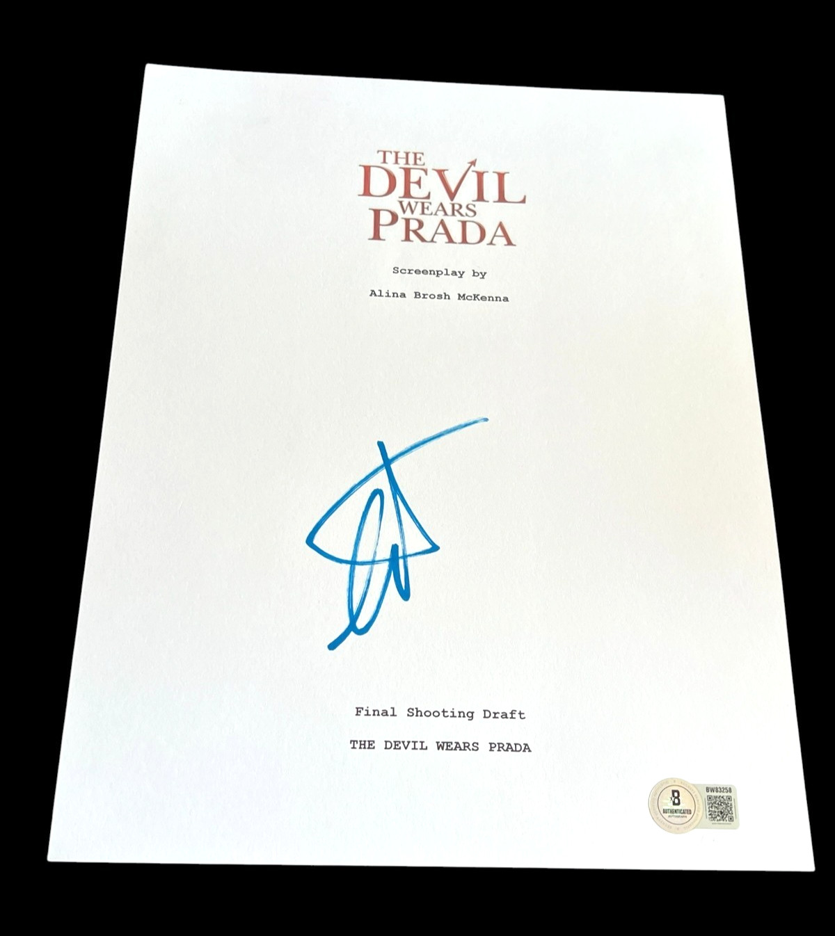 ANNE HATHAWAY SIGNED AUTOGRAPH MOVIE SCRIPT DEVIL WEARS PRADA BECKETT BAS PROOF