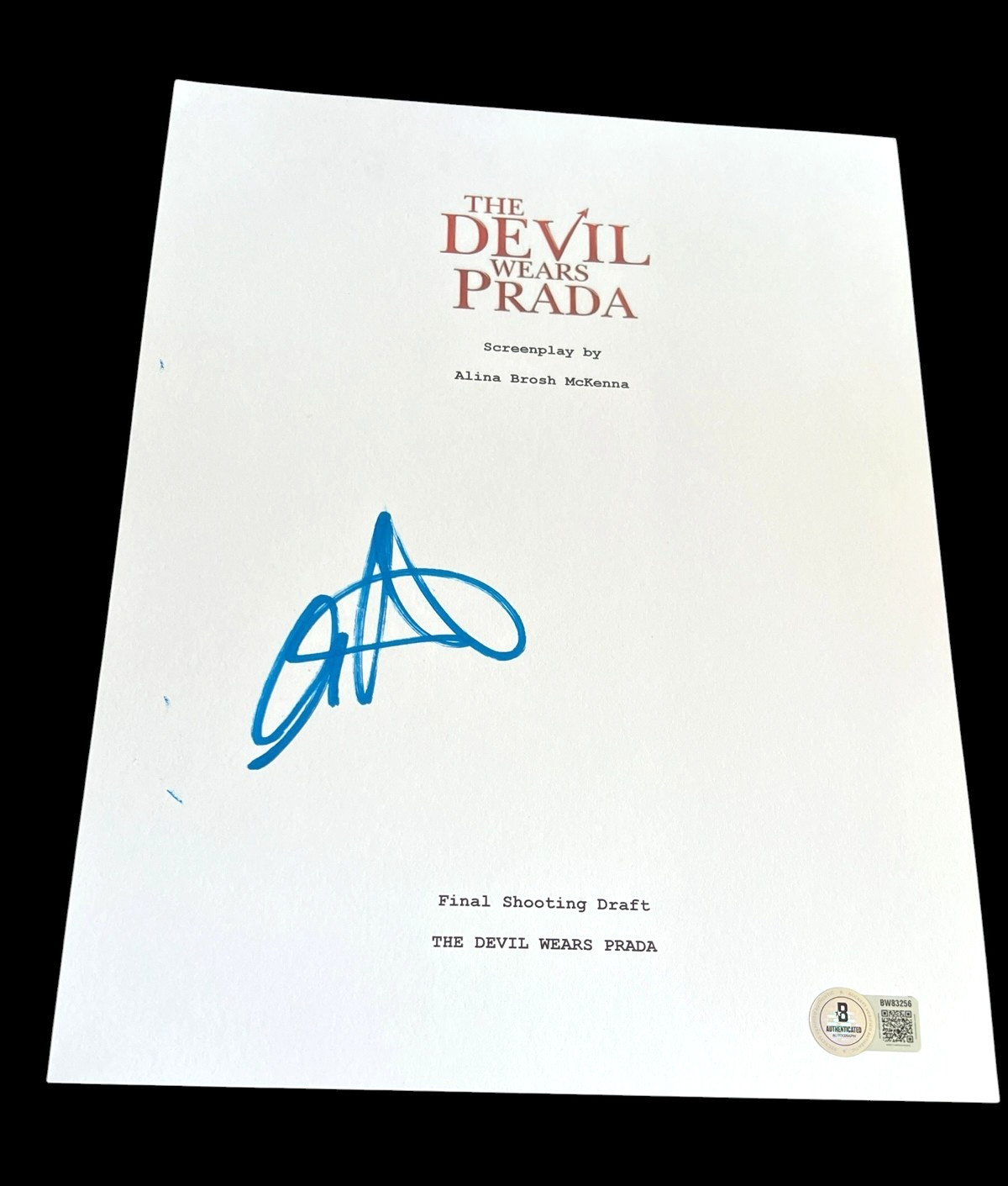 ANNE HATHAWAY SIGNED AUTOGRAPH MOVIE SCRIPT DEVIL WEARS PRADA BECKETT BAS PROOF