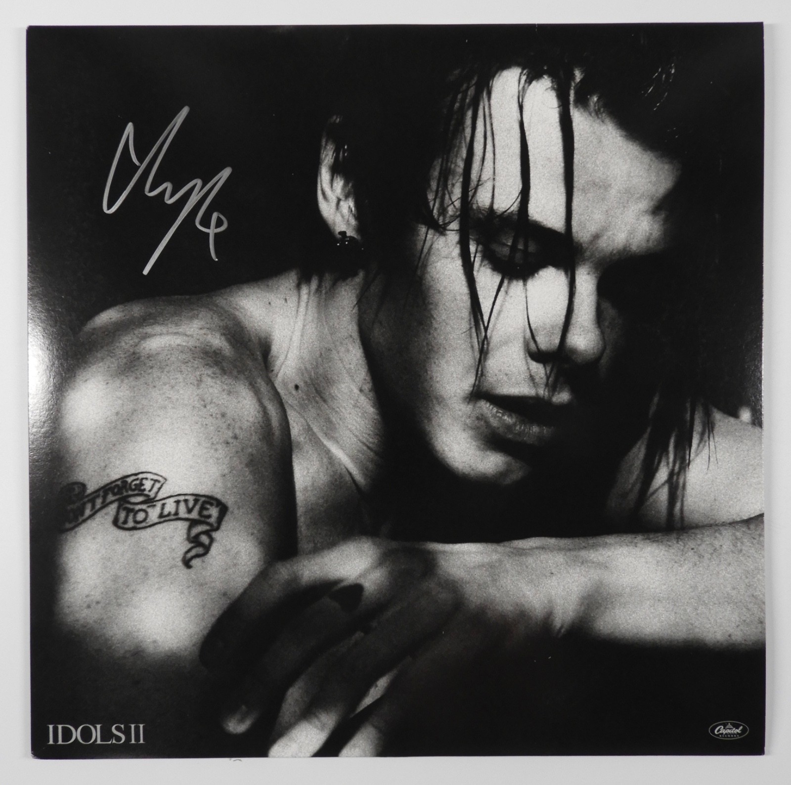 Yungblud JSA Signed Autograph Album Record Vinyl Idols II