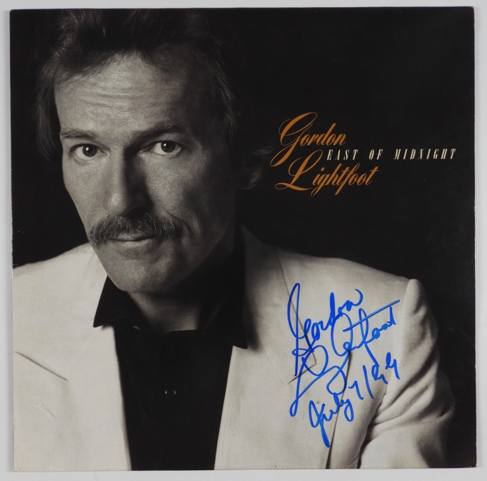 Gordon Lightfoot JSA Signed Autograph Album Record Vinyl East Of Midnight