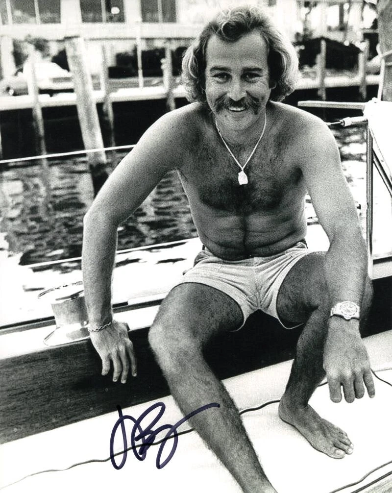 Jimmy Buffett Signed Autograph 8x10 Photo - Margaritaville Icon Beckett COA