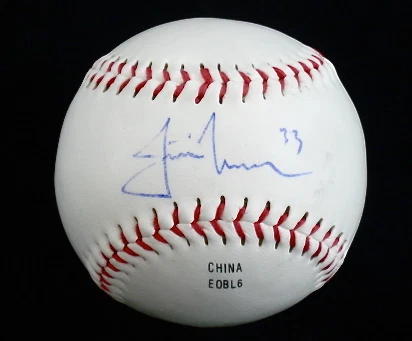 JUSTIN MORNEAU AUTOGRAPHED BASEBALL (TWINS) W/ PROOF!