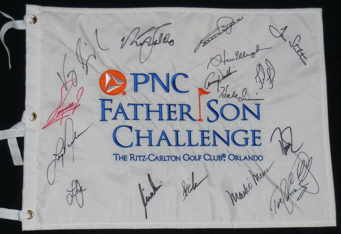 PNC CHALLENGE SIGNED GOLF FLAG - Nick Faldo, Hale Irwin, Vijay Singh, etc.