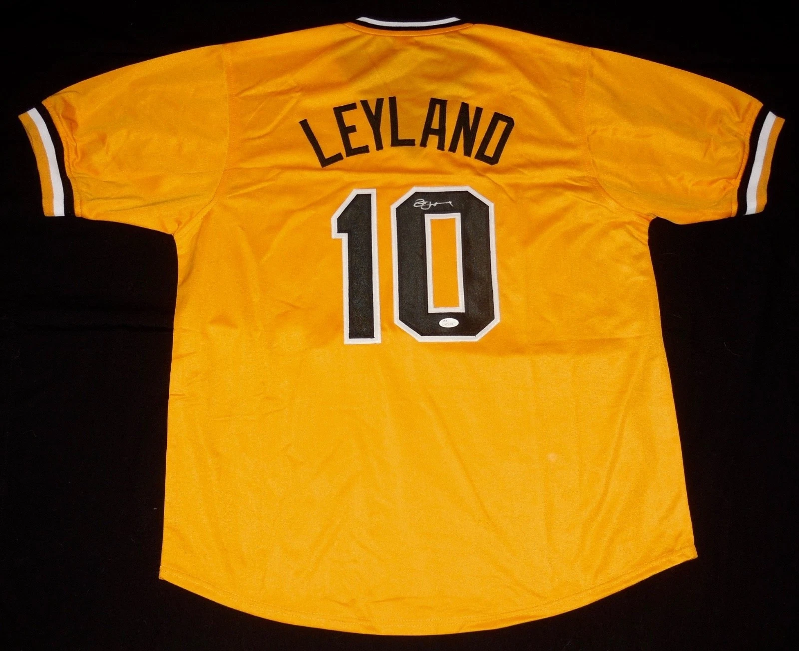 JIM LEYLAND AUTOGRAPHED CUSTOM JERSEY (PITTSBURGH PIRATES) - JSA COA!