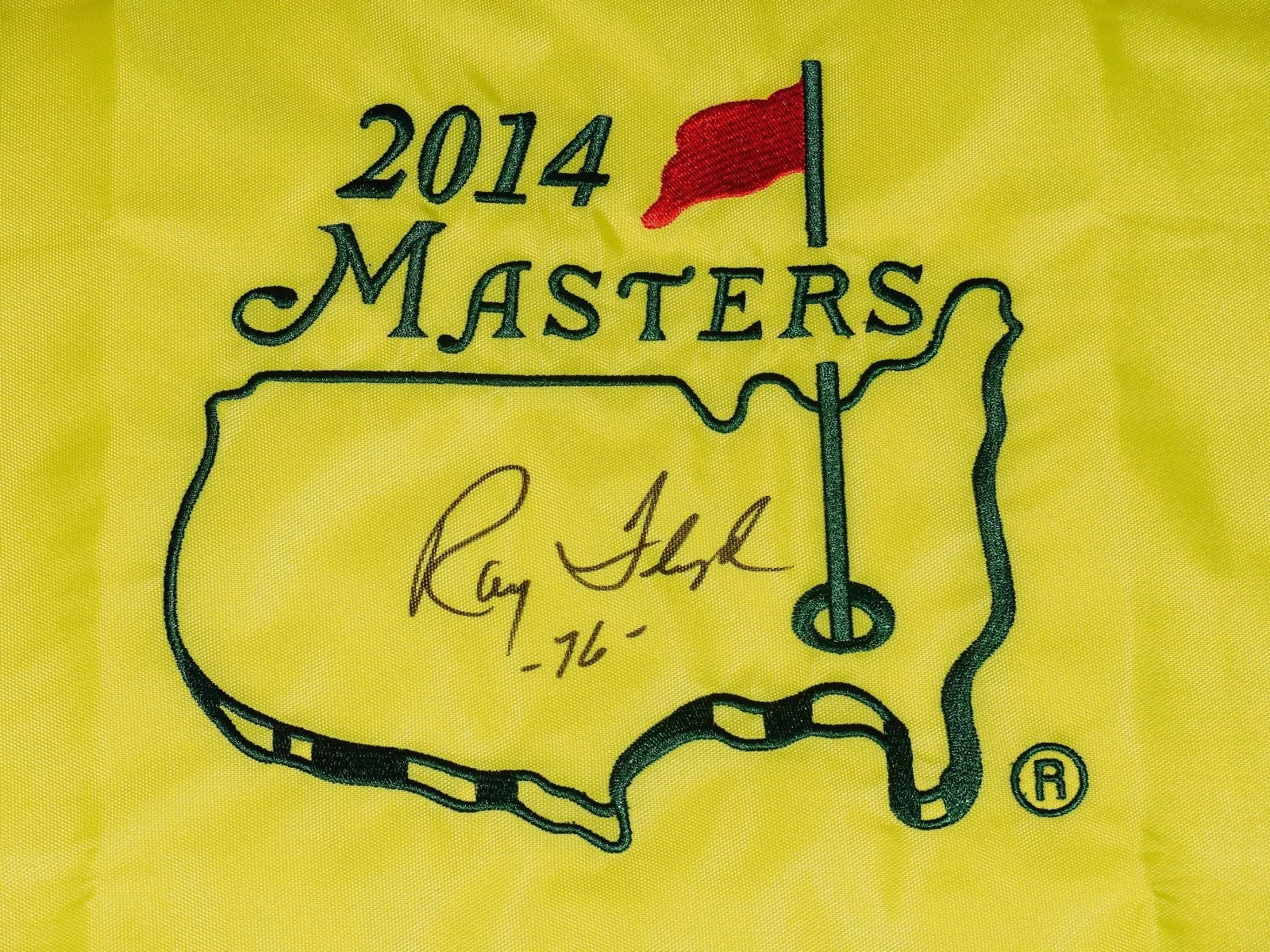 RAY FLOYD AUTOGRAPHED MASTERS GOLF FLAG (1976 WINNER) - W/ COA!