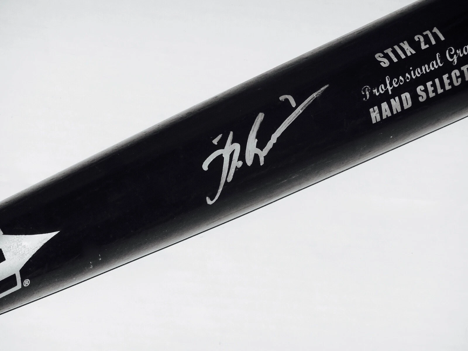 BEN REVERE AUTOGRAPHED BAT (TWINS & PHILLIES) - Spring Training Used Bat!