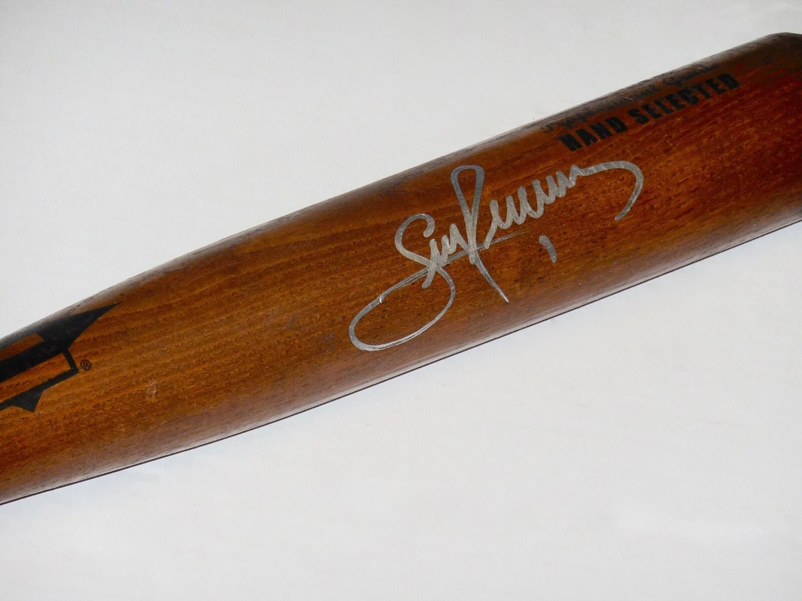 SEAN RODRIGUEZ AUTOGRAPHED BAT (PHILADELPHIA PHILLIES) - S.Training Used Bat!