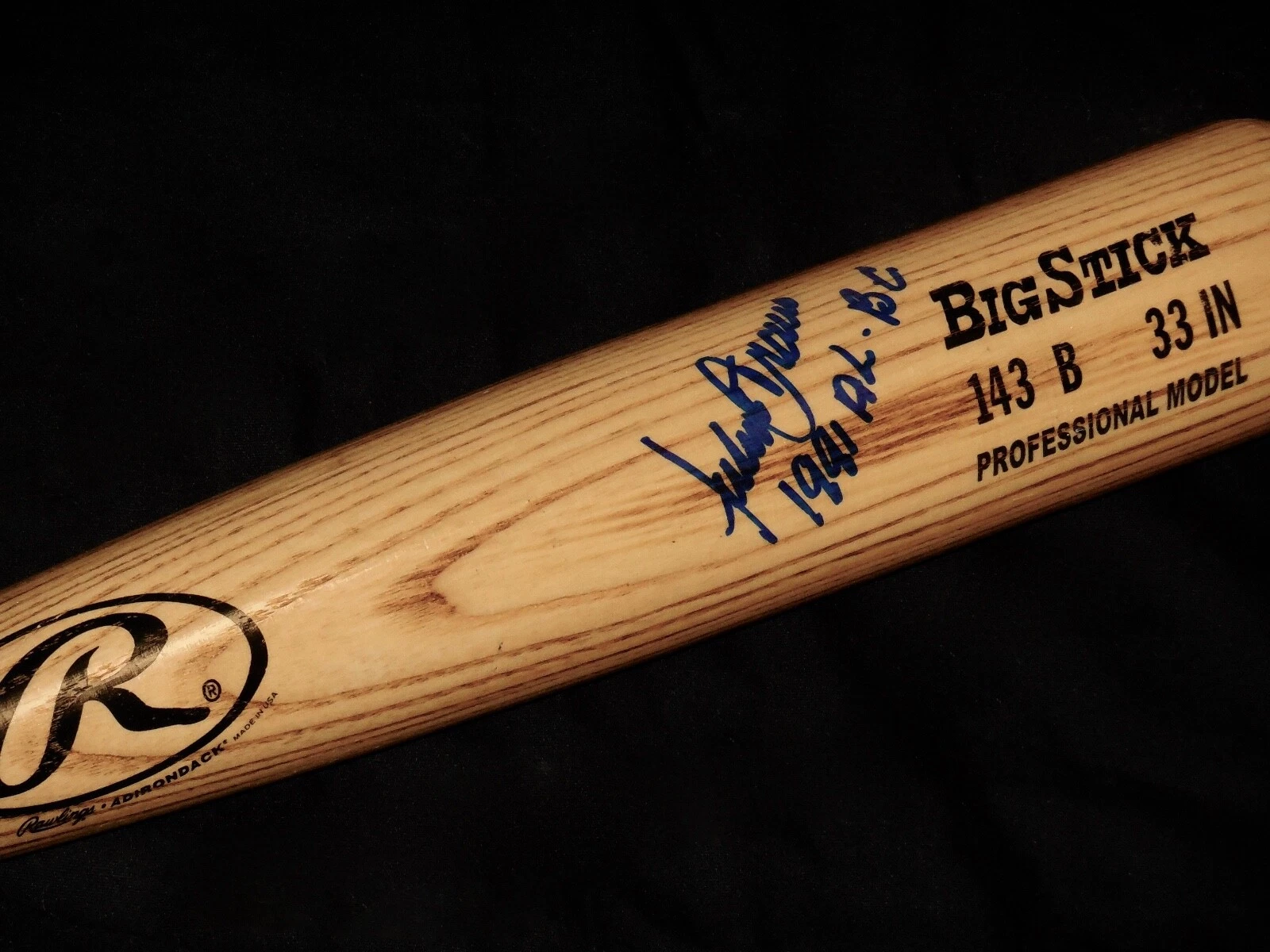 JULIO FRANCO AUTOGRAPHED BAT (TEXAS RANGERS) - Spring Training Used Bat!