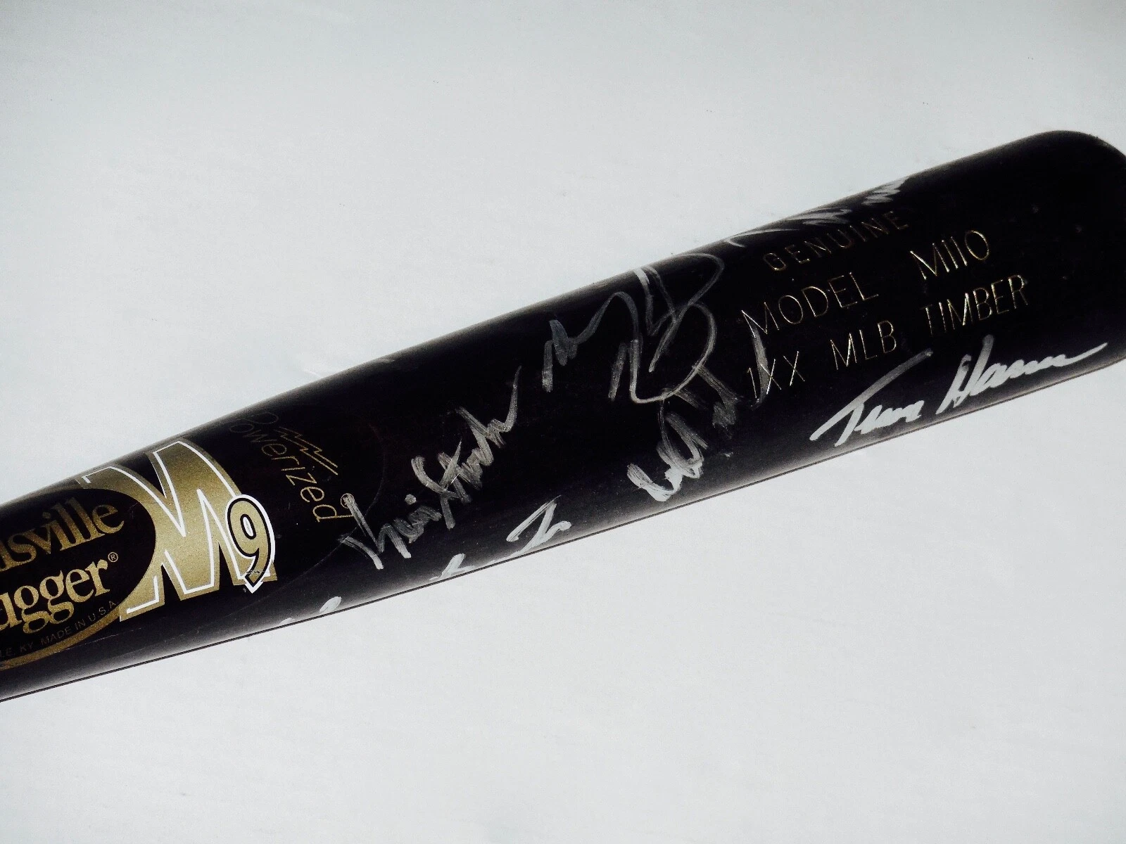 PHILADELPHIA PHILLIES GREATS SIGNED USED BAT (12 SIGS) - Williams, Lieberthal,