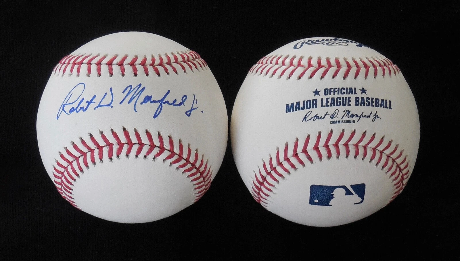ROB MANFRED AUTOGRAPHED OFFICIAL BASEBALL (MLB COMMISSIONER) - W/ COA!
