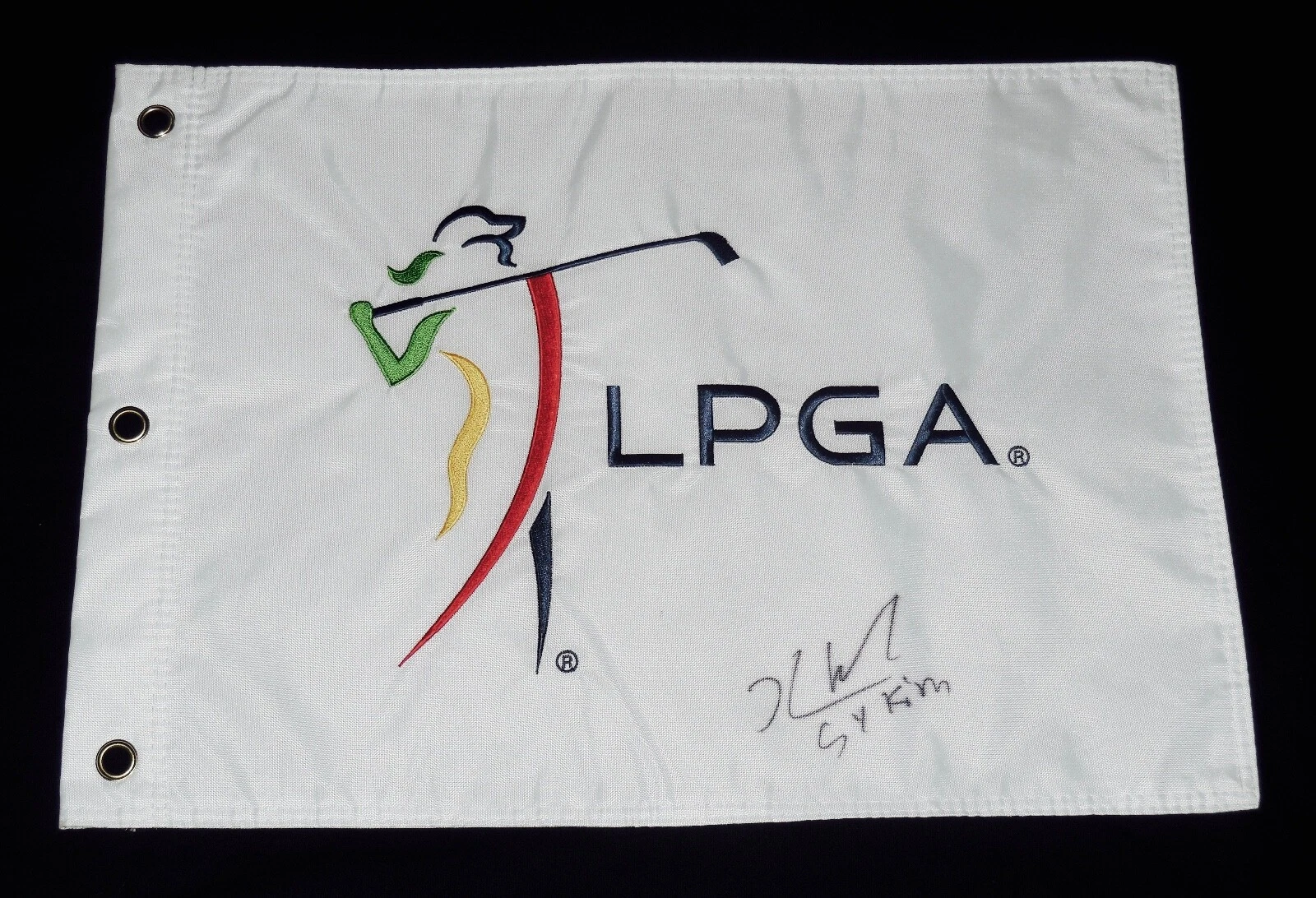 SEI YOUNG KIM AUTOGRAPHED LPGA GOLF FLAG (W/ COA!) - 2015 Rookie Of The Year!