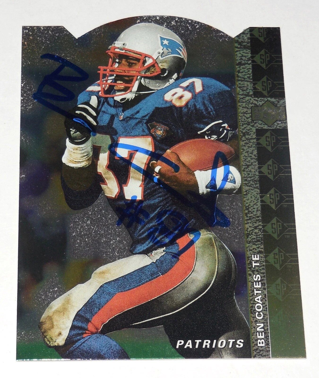 BEN COATES 1994 UPPER DECK SP DI-CUT AUTOGRAPHED ROOKIE FOOTBALL CARD (PATRIOTS)