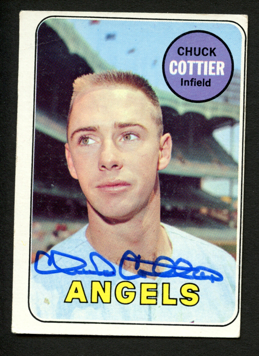 Chuck Cottier #252 signed autograph auto 1969 Topps Baseball Trading Card