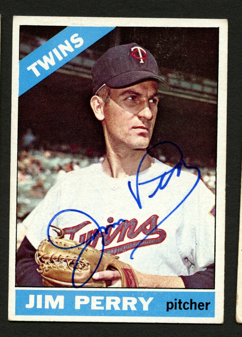 Jim Perry #283 signed autograph auto 1966 Topps Baseball Trading Card