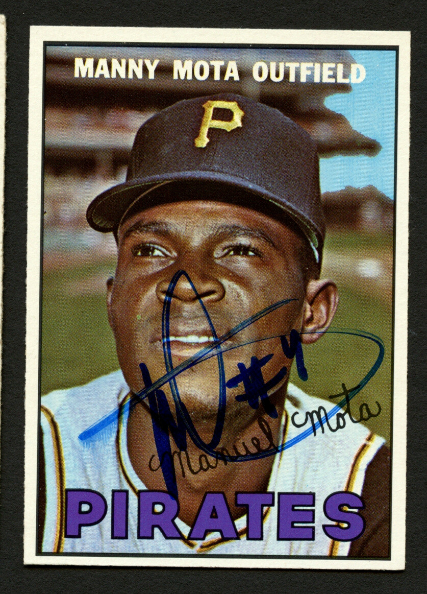 Manny Mota #66 signed autograph auto 1967 Topps Baseball Trading Card