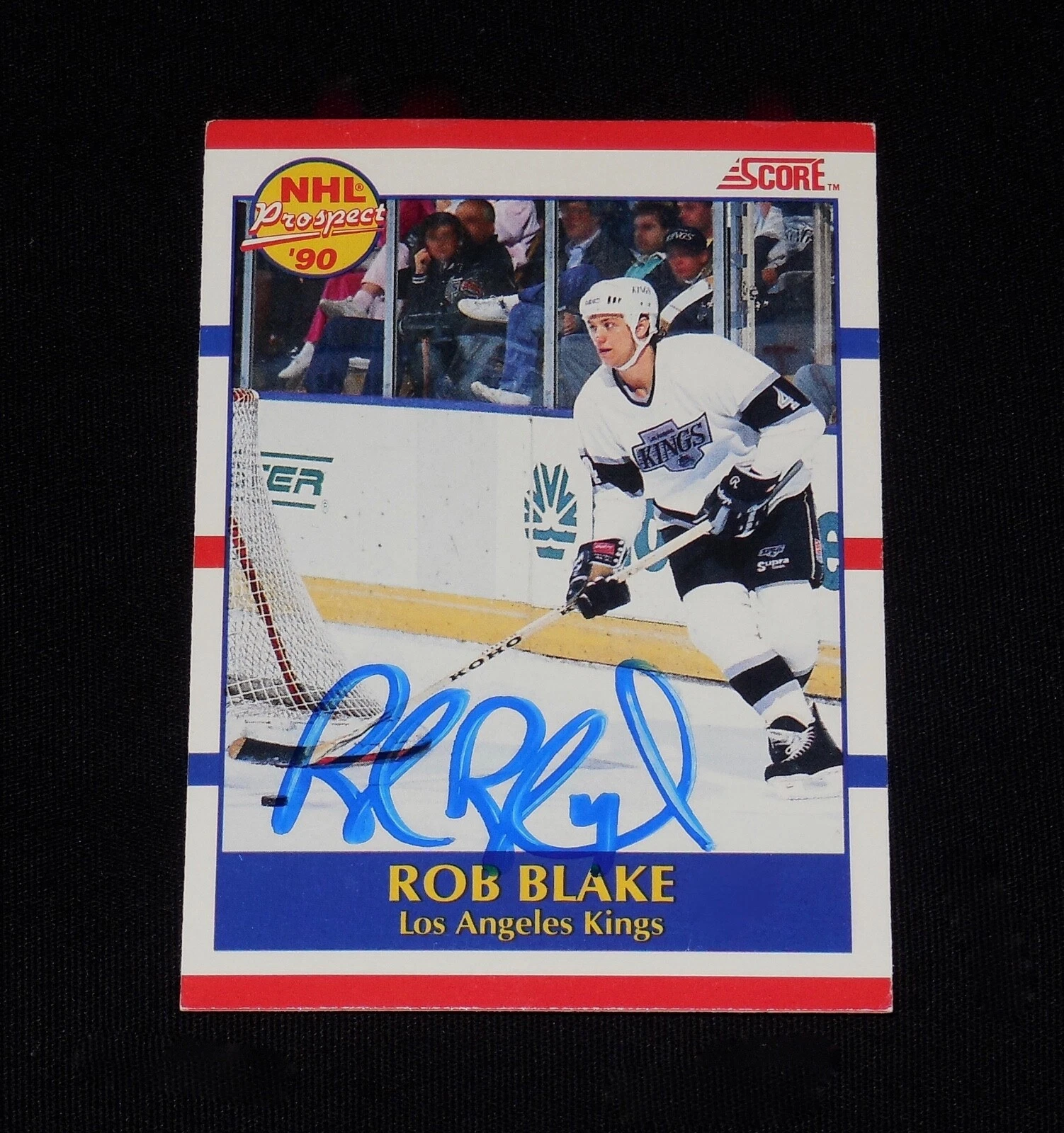 ROB BLAKE 1990 SCORE AUTOGRAPHED HOCKEY ROOKIE CARD (LOS ANGELES KINGS)