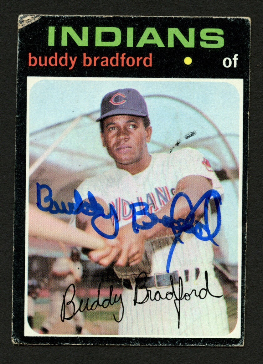 Buddy Bradford #552 signed autograph auto 1971 Topps Baseball Trading Card