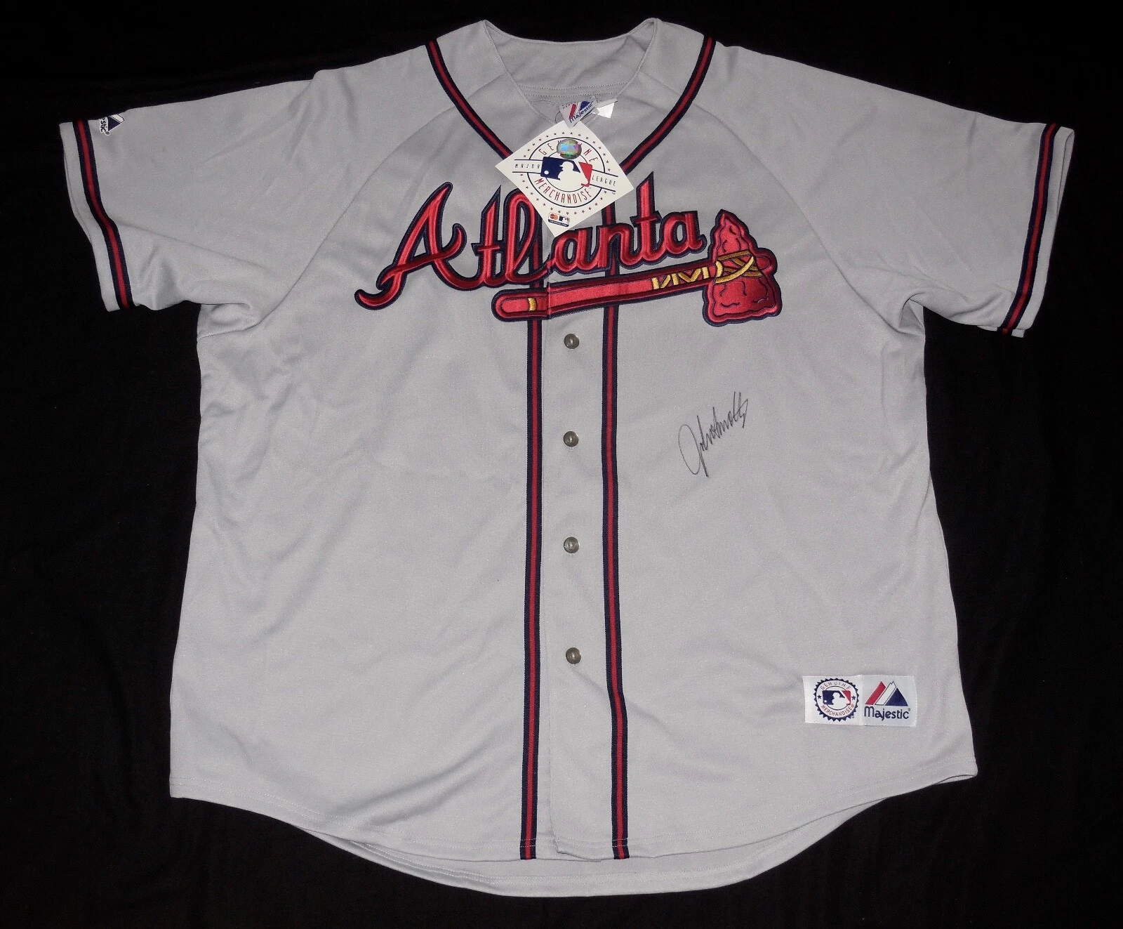 JOHN SMOLTZ AUTOGRAPHED JERSEY (ATLANTA BRAVES) W/ COA!