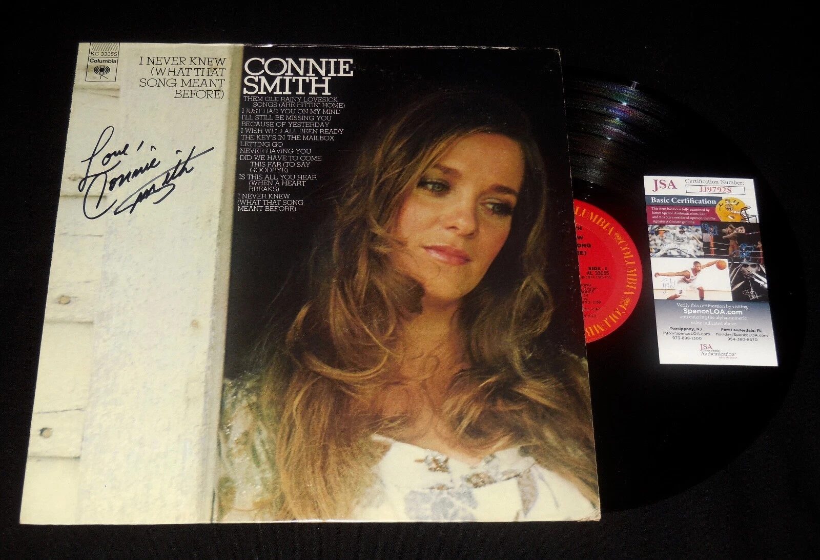 CONNIE SMITH AUTOGRAPHED RECORD ALBUM (I NEVER KNEW) - JSA COA!