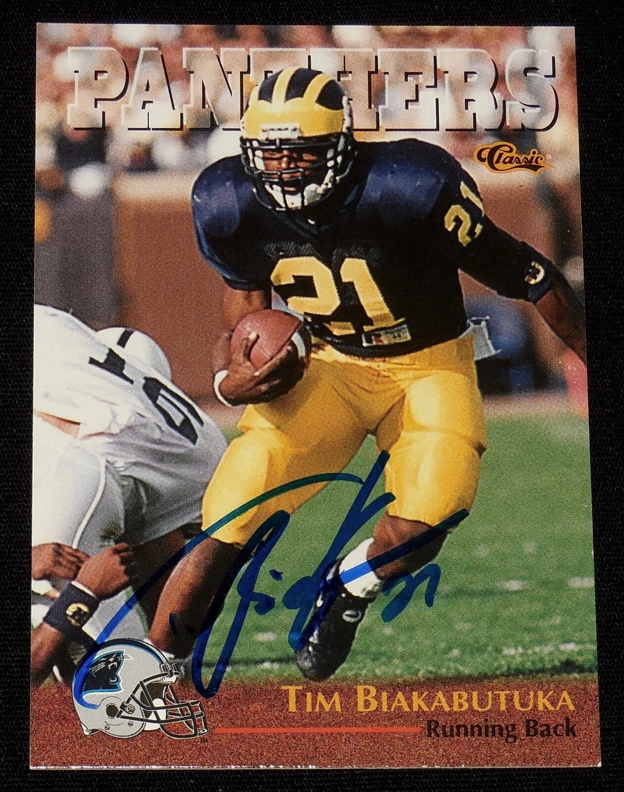 TIM BIAKABUTUKA AUTOGRAPHED 1996 CLASSIC ROOKIE FOOTBALL CARD (PANTHERS)