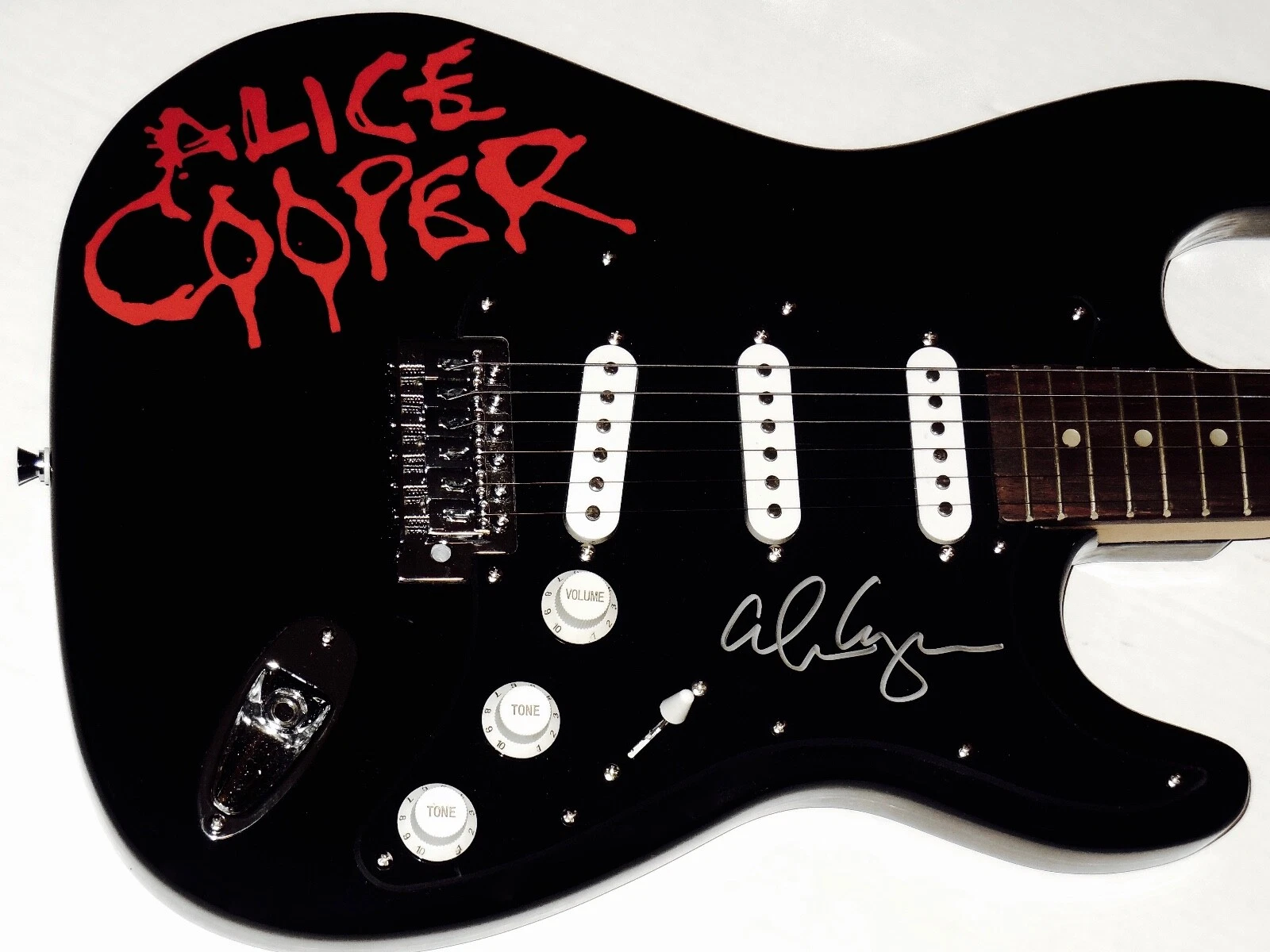 ALICE COOPER AUTOGRAPHED GUITAR (SCHOOL'S OUT) - W/ COA + PROOF!