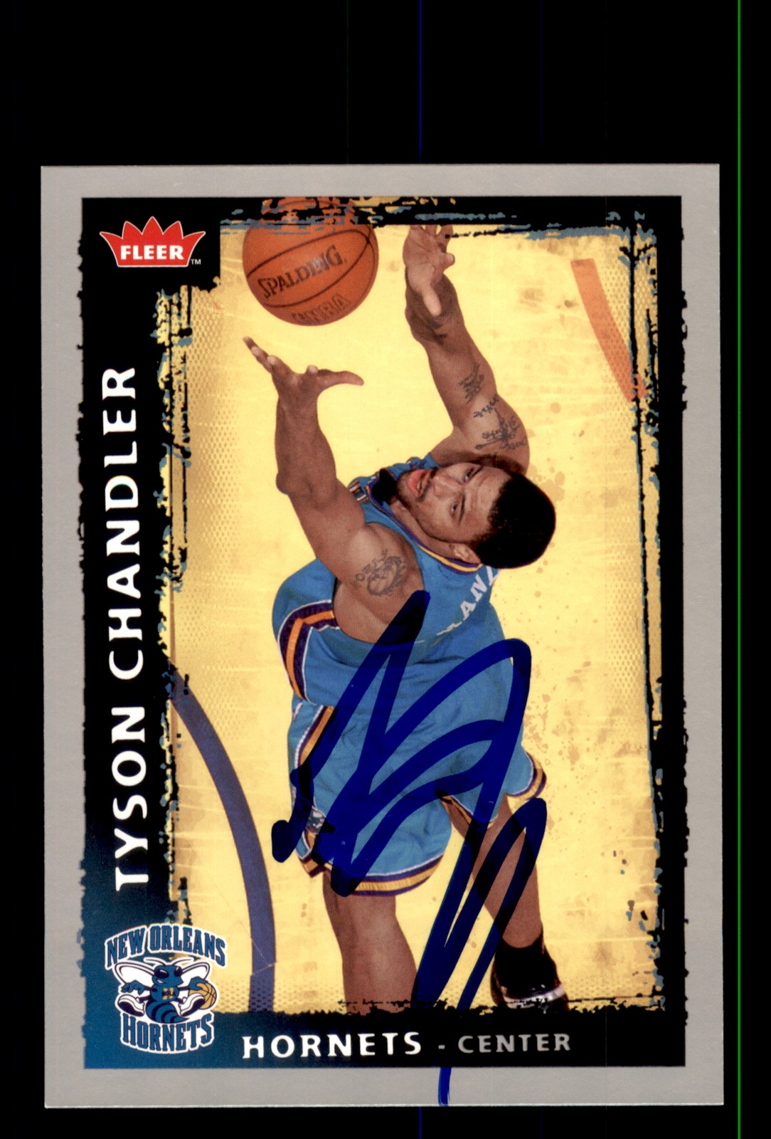 Signed Basketball Card Auto Tyson Chandler 2008-09 Fleer #108 Hornets