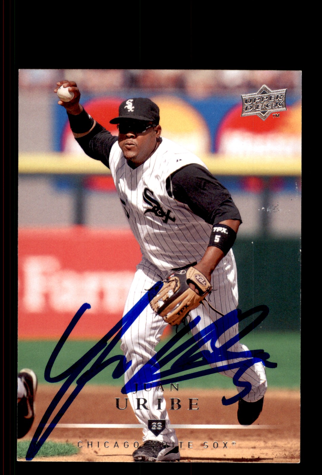 Signed Baseball Card Auto Juan Uribe 2008 Upper Deck #286 Chicago White Sox
