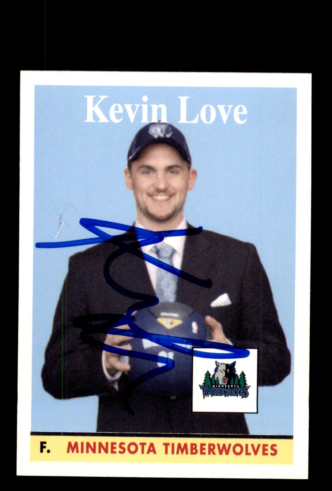 Signed Basketball Card Auto Kevin Love 2008-09 Topps #200 Minnesota Timberwolves