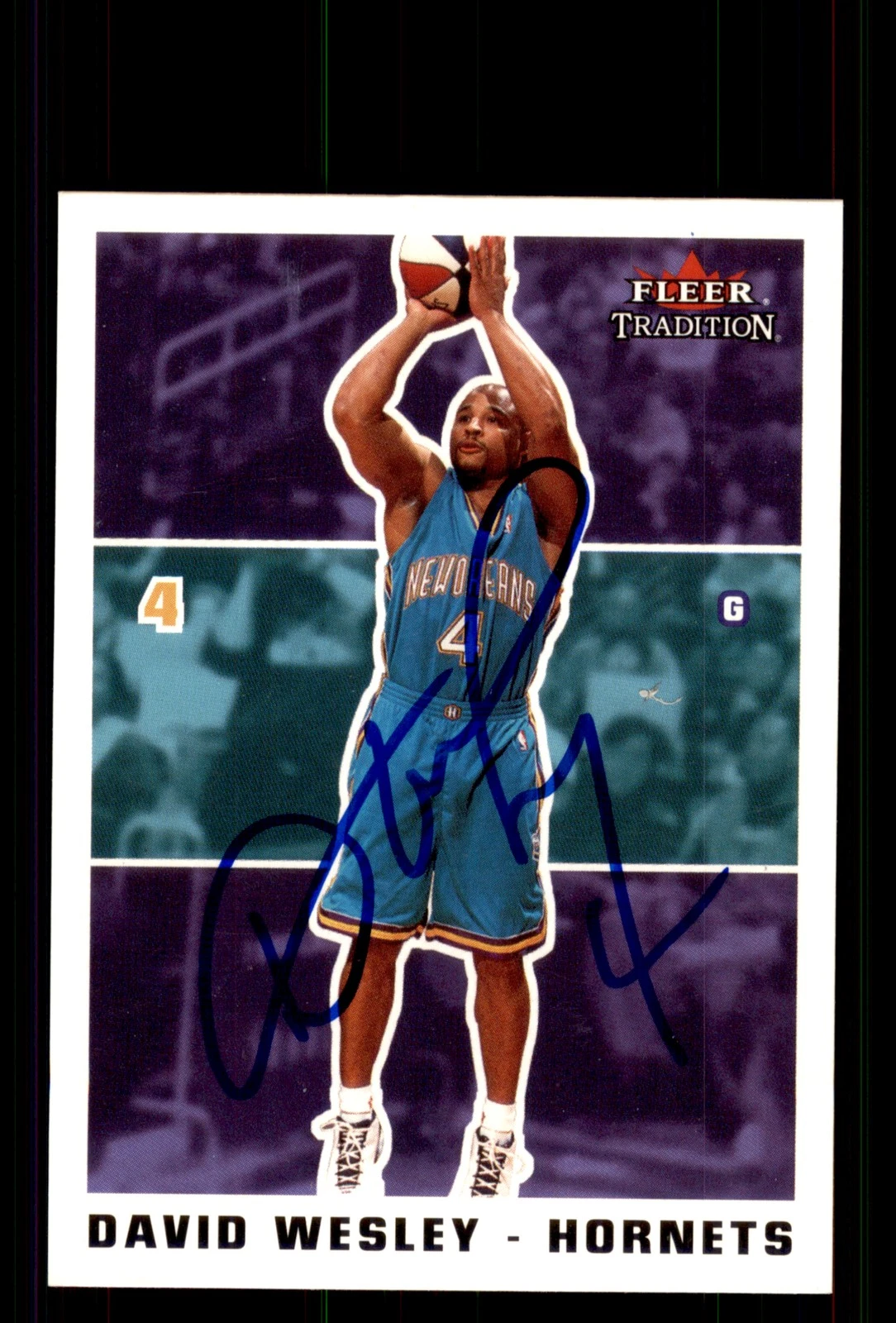 Signed Basketball Card Auto David Wesley 2003-04 Fleer Tradition #122 Hornets