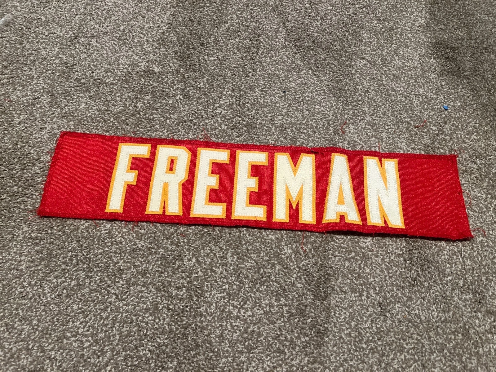 KANSAS CITY CHIEFS GAME USED ? TEAM ISSUED JERSEY NAMEPLATE EDDIE FREEMAN UAB