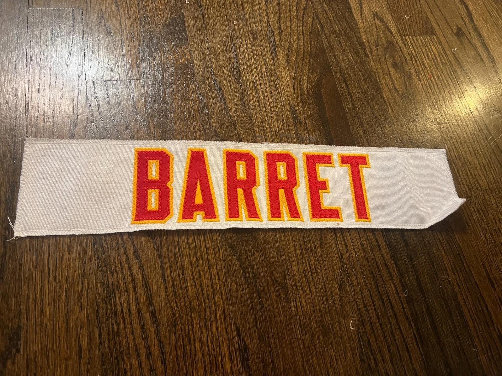 KANSAS CITY CHIEFS GAME USED ? TEAM ISSUED JERSEY NAMEPLATE NFL FOOTBALL BARRET