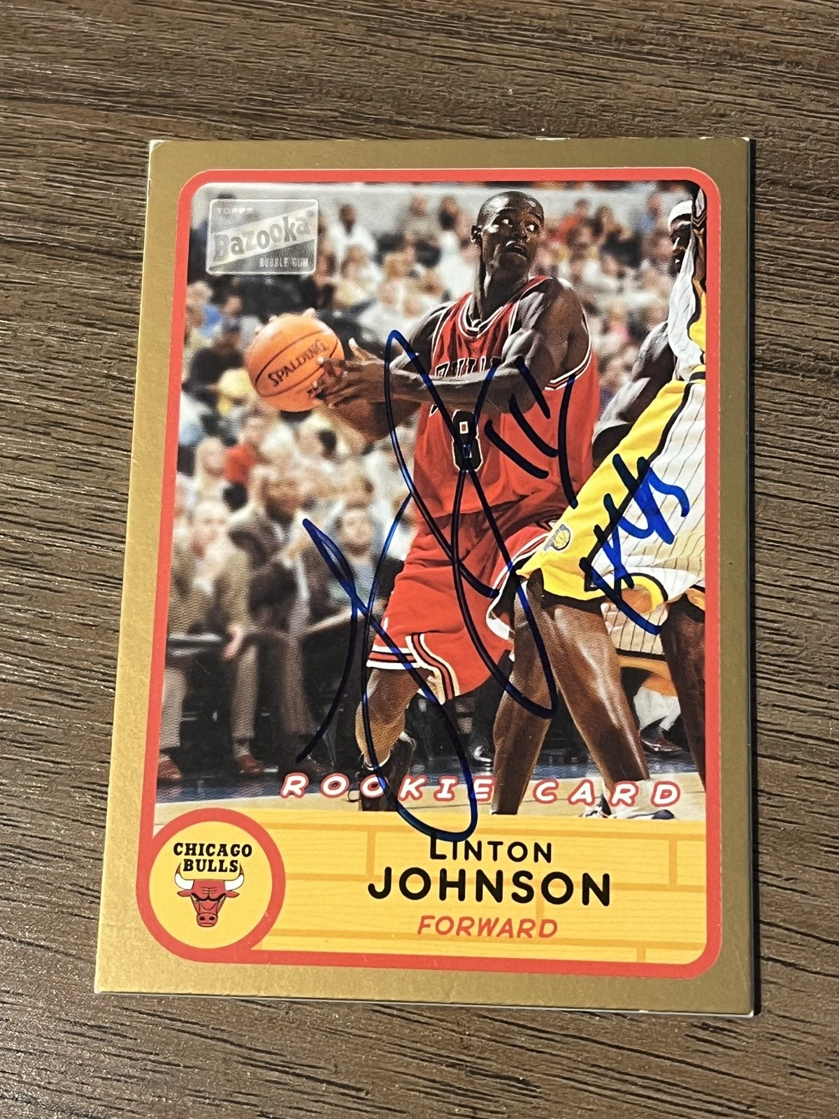 Signed Basketball Card Auto Linton Johnson 2003-04 Bazooka Gold #271 Bulls