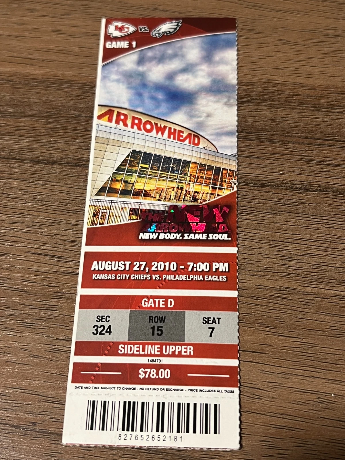FOOTBALL TICKET STUB ARROWHEAD KANSAS CITY CHIEFS PHILADELPHIA EAGLES 8/27 2010