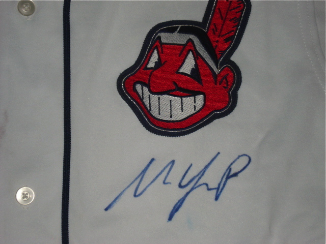 MATT LAPORTA AUTOGRAPHED JERSEY (INDIANS) W/ PROOF!