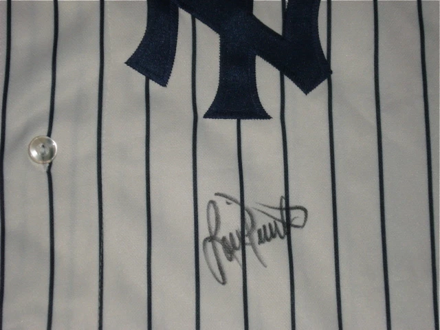 LOU PINELLA AUTOGRAPHED JERSEY (YANKEES) W/ PROOF!