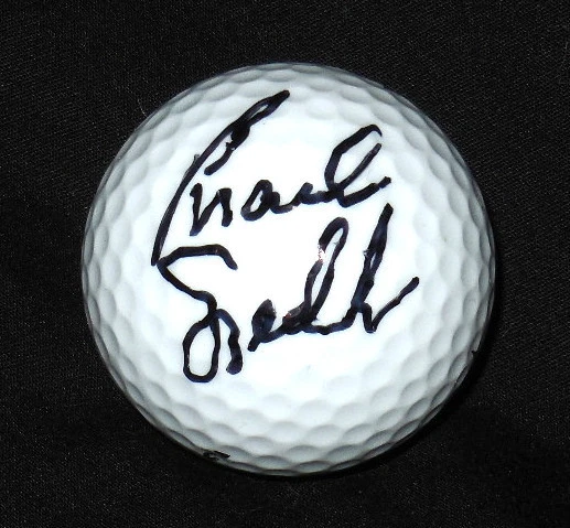 BRANDT SNEDEKER AUTOGRAPHED GOLF BALL (PGA) W/ PROOF!