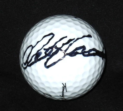 RETIEF GOOSEN AUTOGRAPHED GOLF BALL (PGA) W/ PROOF!