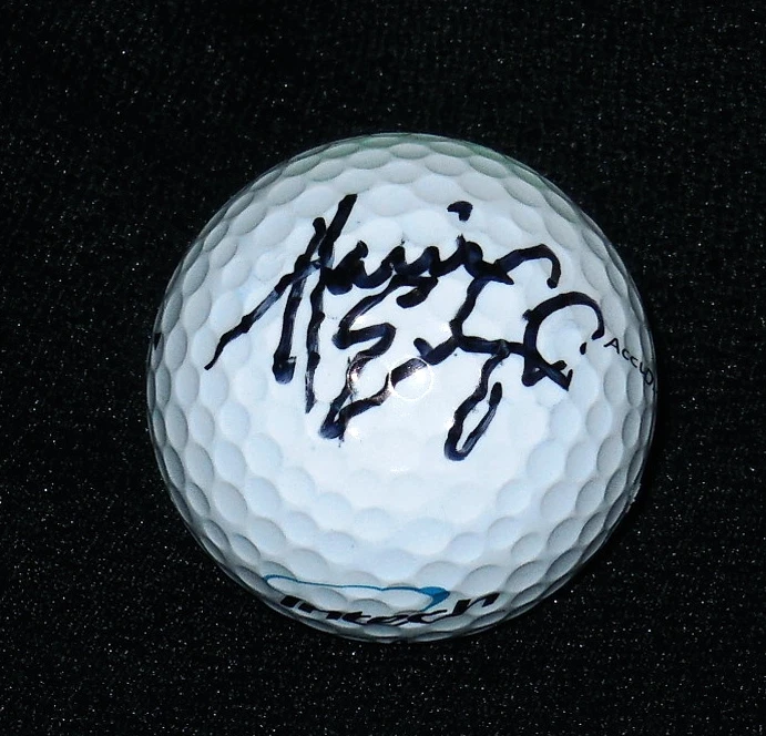 HARRIS ENGLISH AUTOGRAPHED GOLF BALL (PGA) W/ PROOF!