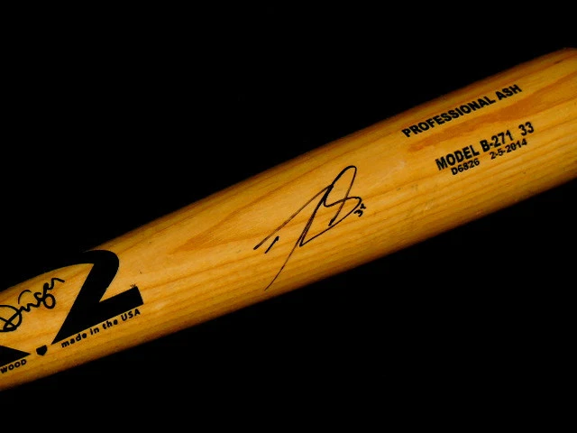 DANNY SANTANA AUTOGRAPHED BAT (TWINS) W/ PROOF! - Spring Training Used Bat!