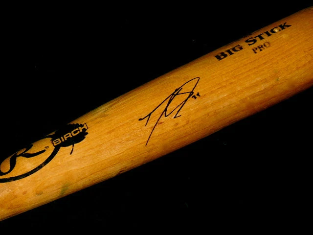 DANNY SANTANA AUTOGRAPHED BAT (TWINS) W/ PROOF! - Spring Training Used Bat!