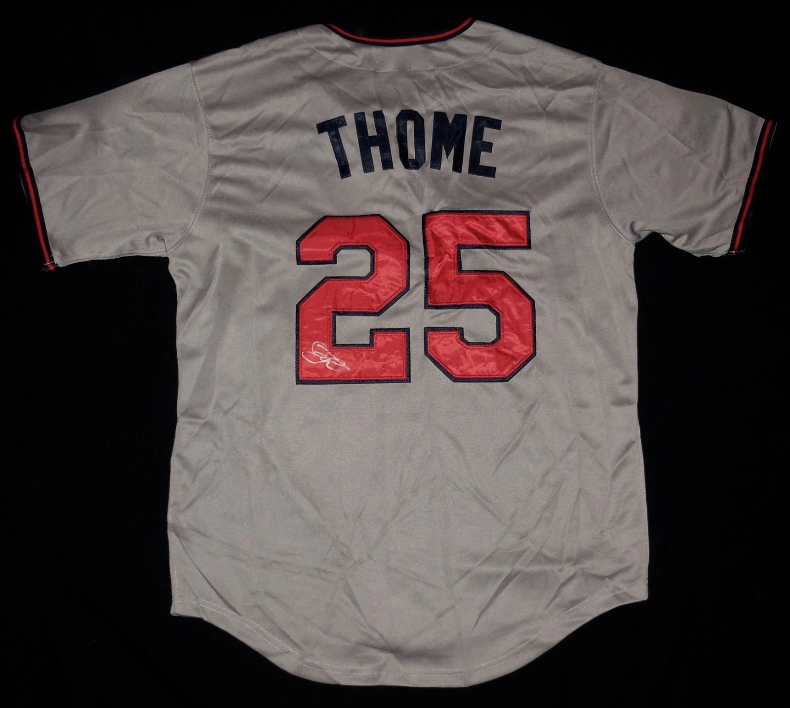 JIM THOME AUTOGRAPHED JERSEY (MINNESOTA TWINS) W/ COA!