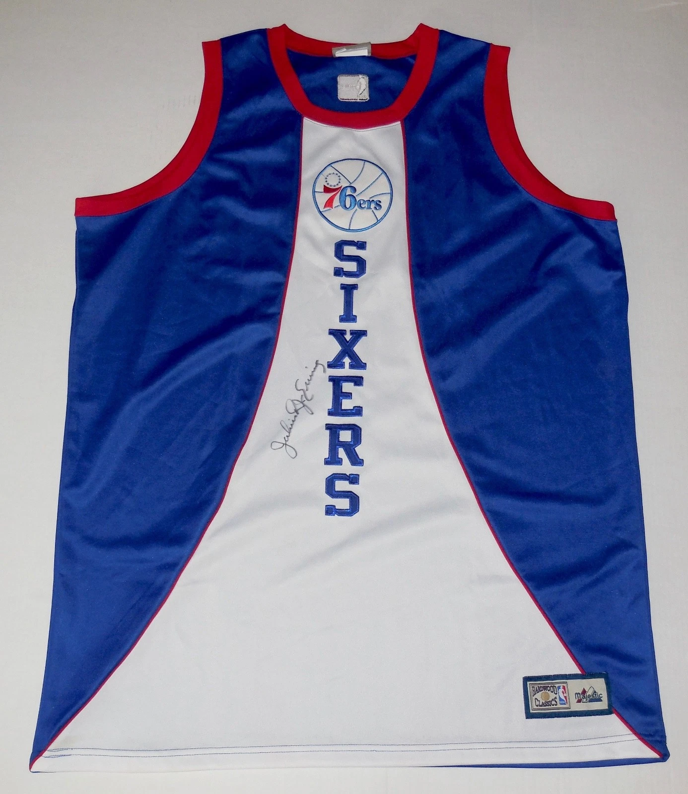 JULIUS ERVING AUTOGRAPHED JERSEY (PHILADELPHIA 76'ERS) W/ PROOF!