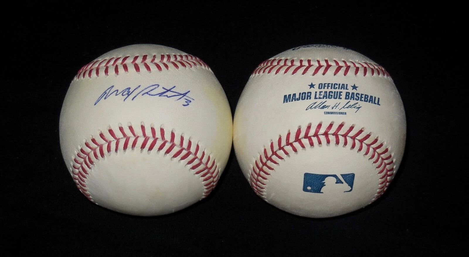 MAX PENTECOST AUTOGRAPHED GAME USED ML BASEBALL (BLUE JAYS) W/ COA!