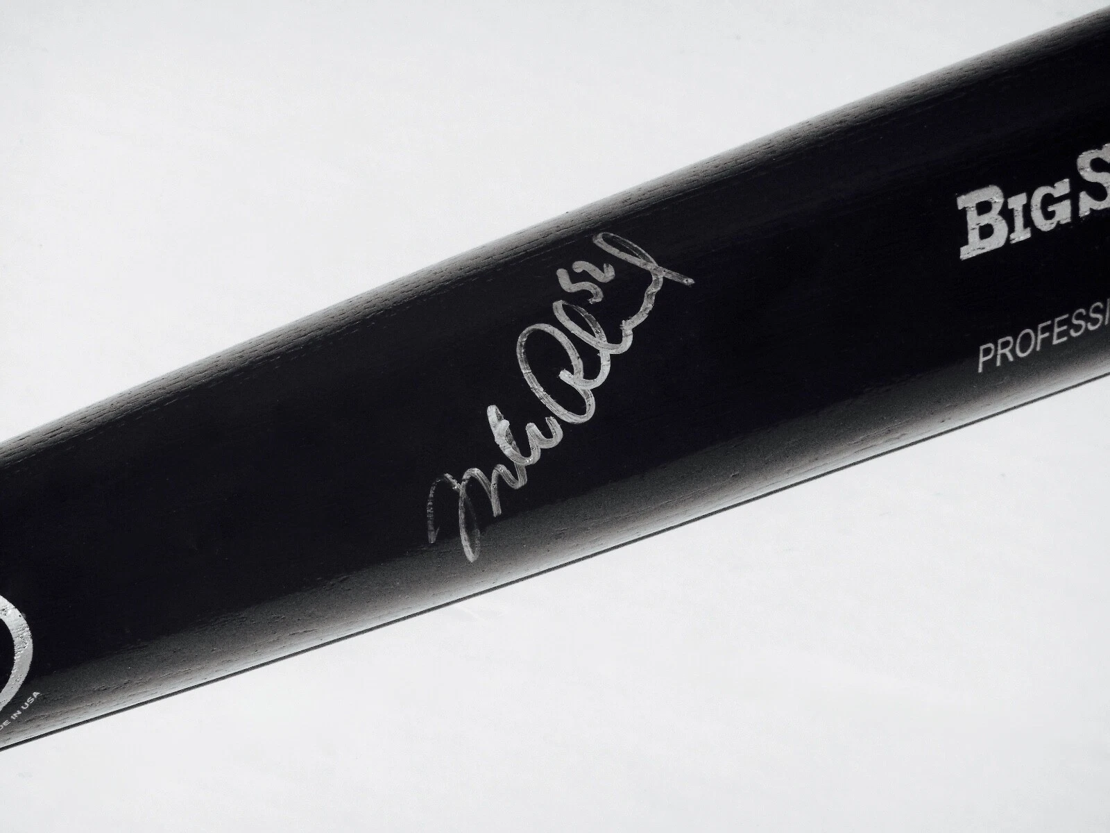 MIKE REDMOND AUTOGRAPHED RAWLINGS BAT (FLORIDA MARLINS) - W/ COA!