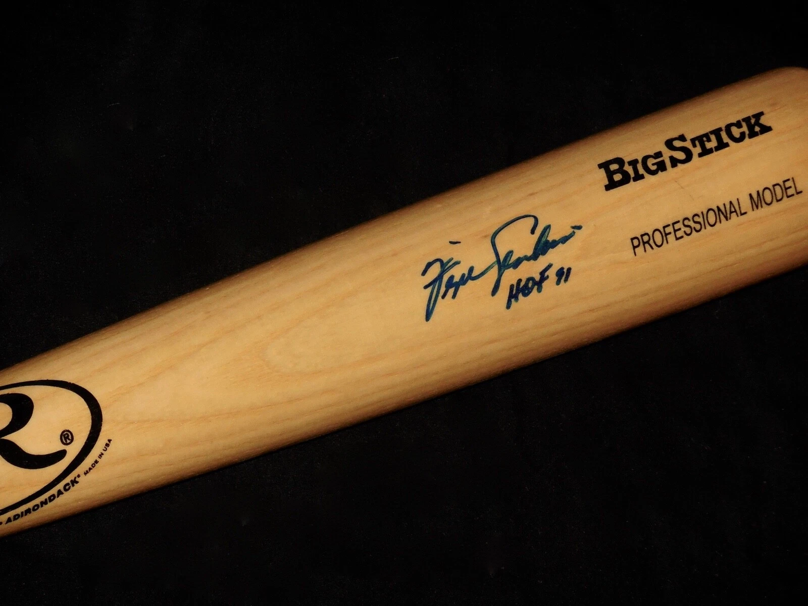 FERGUSON JENKINS AUTOGRAPHED RAWLINGS BAT (CHICAGO CUBS) - W/ COA!