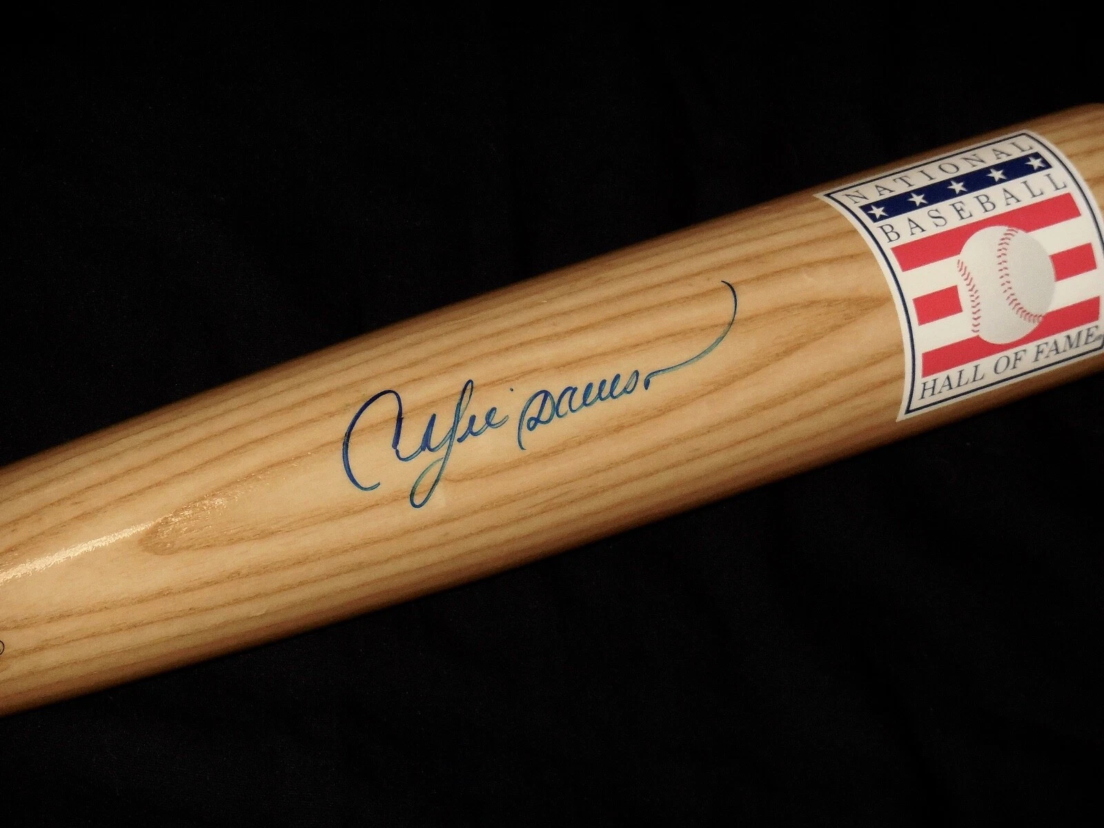 ANDRE DAWSON AUTOGRAPHED COOPERSTOWN BAT (CHICAGO CUBS) - W/ COA! - HALL OF FAME