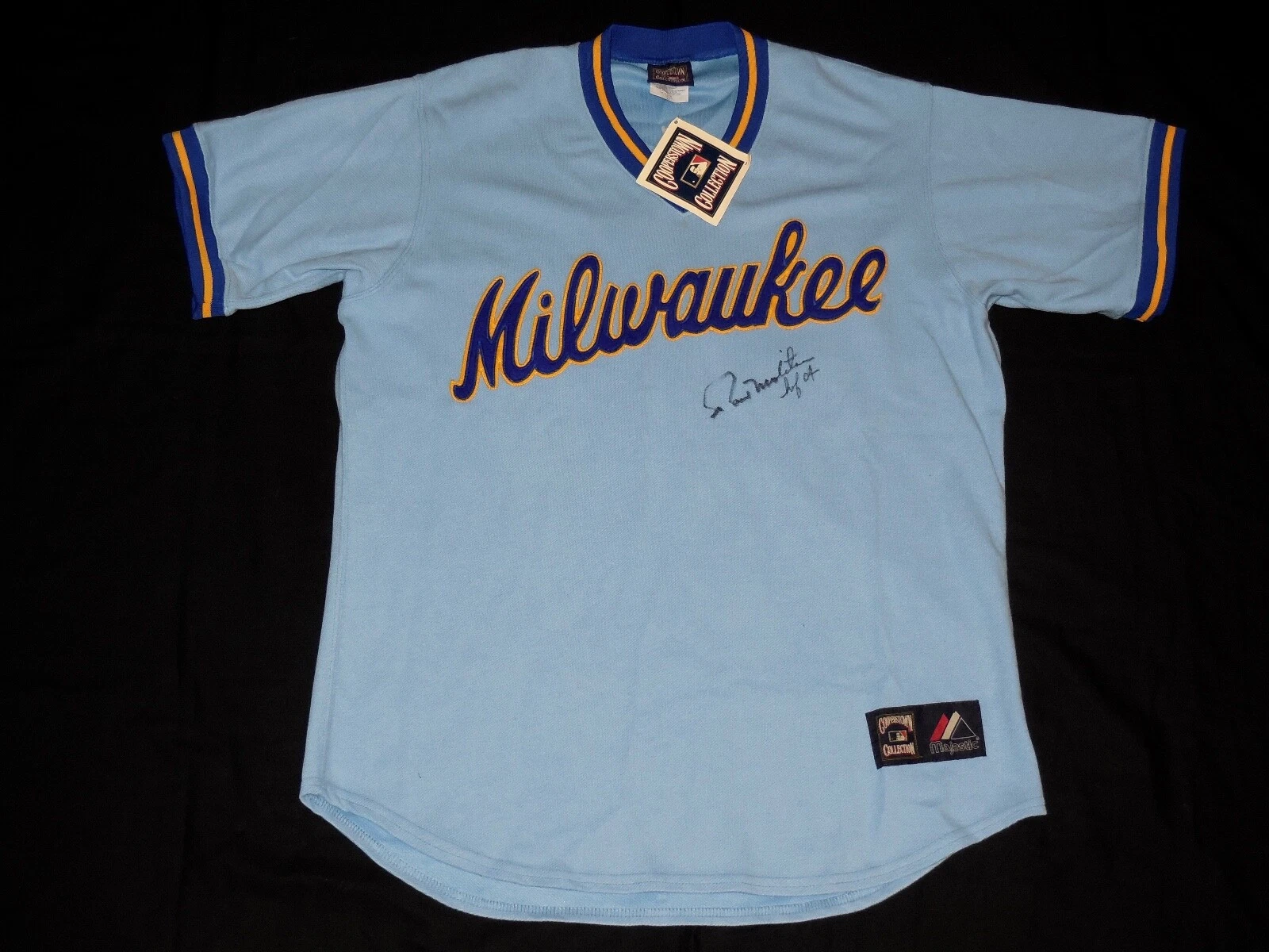 PAUL MOLITOR AUTOGRAPHED JERSEY (MILWAUKEE BREWERS) - HOF 2004!