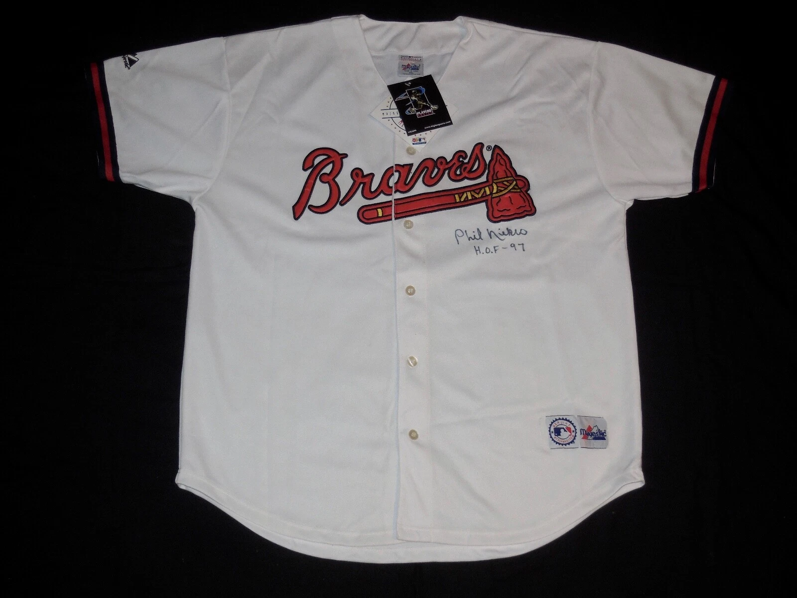 PHIL NIEKRO AUTOGRAPHED JERSEY (ALTANTA BRAVES) - HOF 1997!